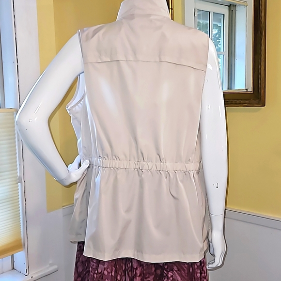 NEW New Jones New York Cream Utility Vest - Picture 2 of 10